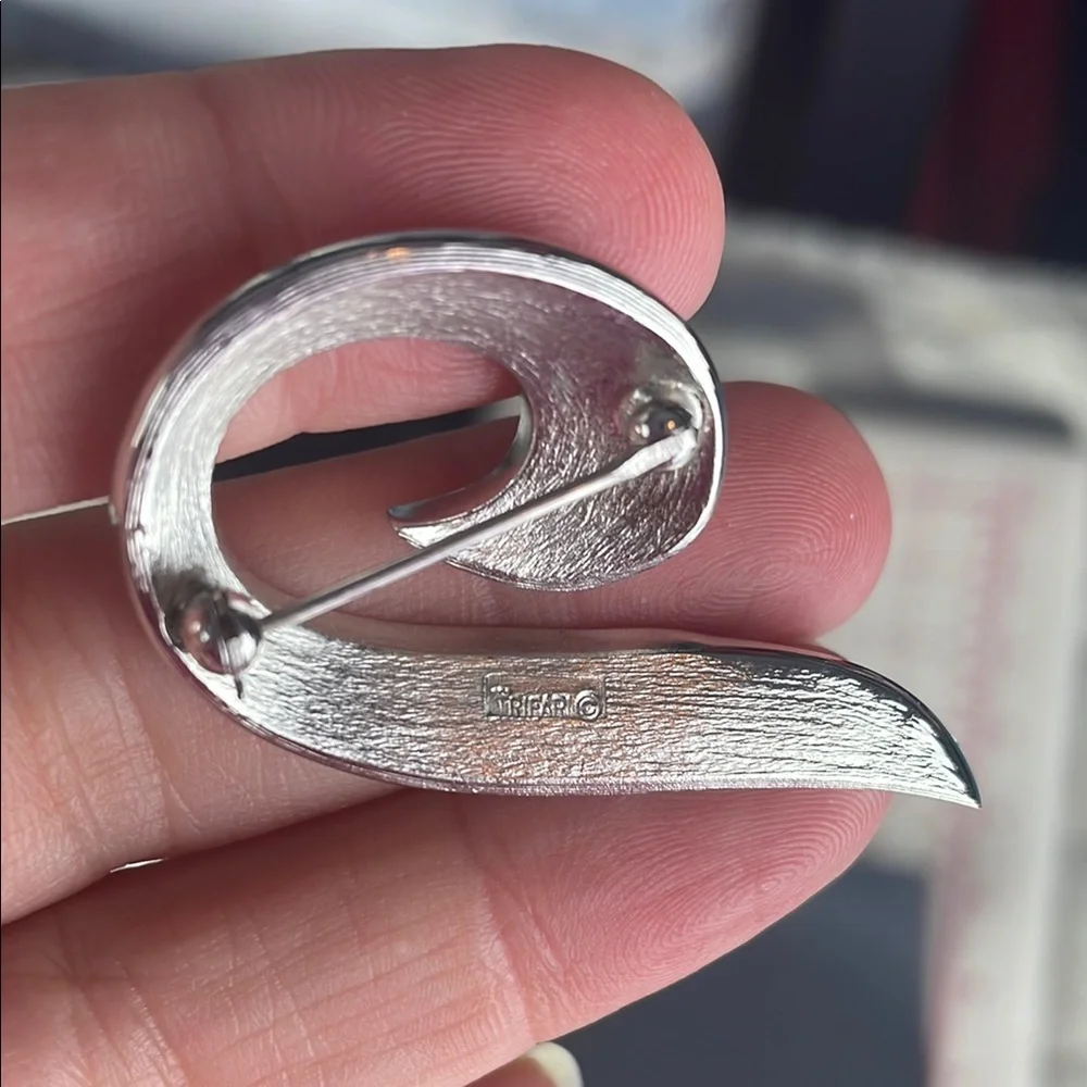 Trifari Vintage Groovy Swirl Brooch